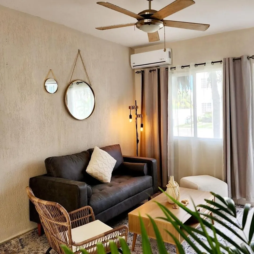 Casa Dharma, Cozy House Well Located In Town Villa Playa del Carmen 0*,