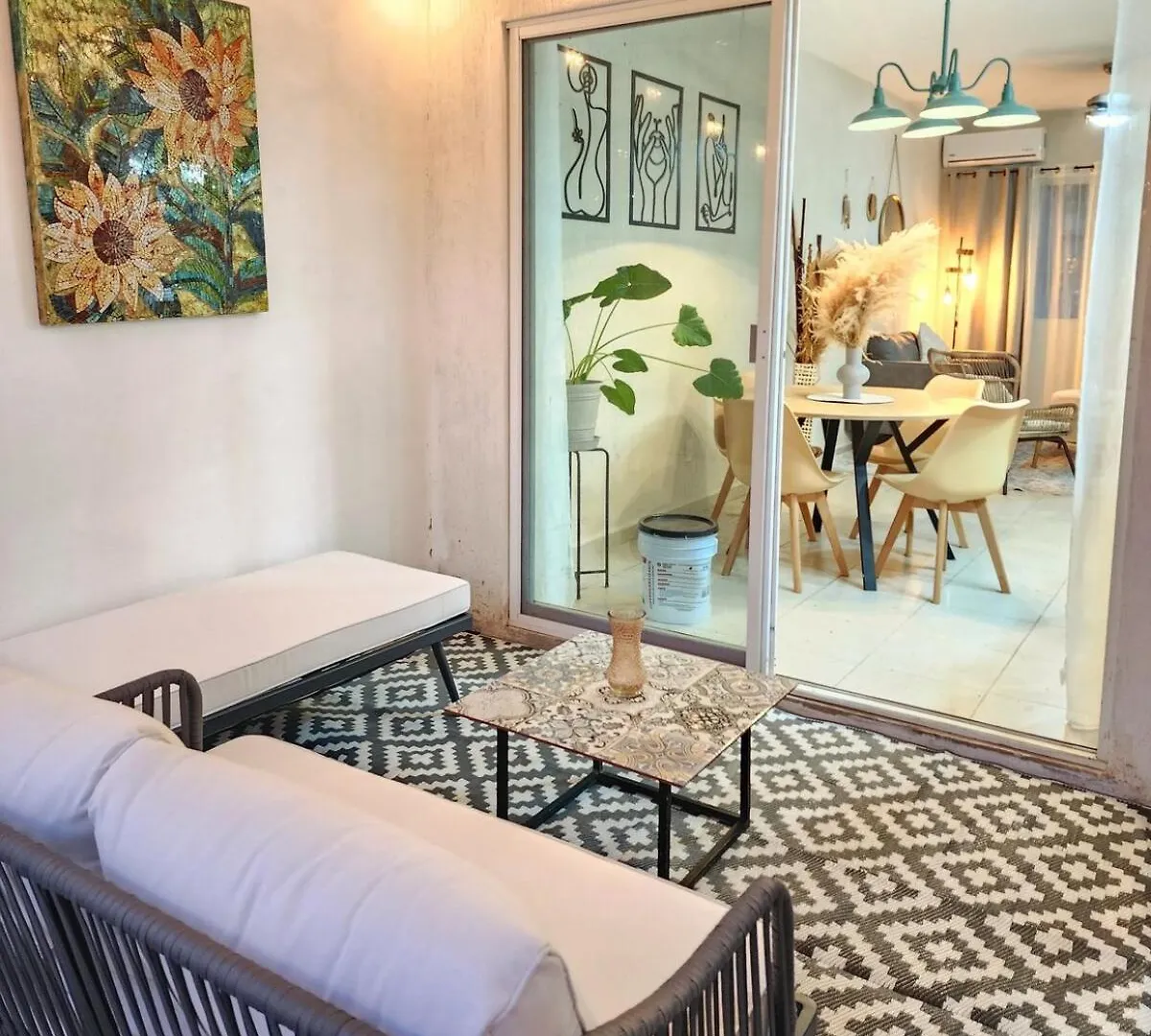 Casa Dharma, Cozy House Well Located In Town Villa Playa del Carmen
